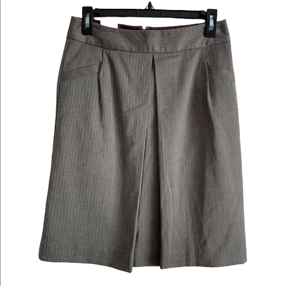 Old Navy Women’s Pleated Skirt Size 0